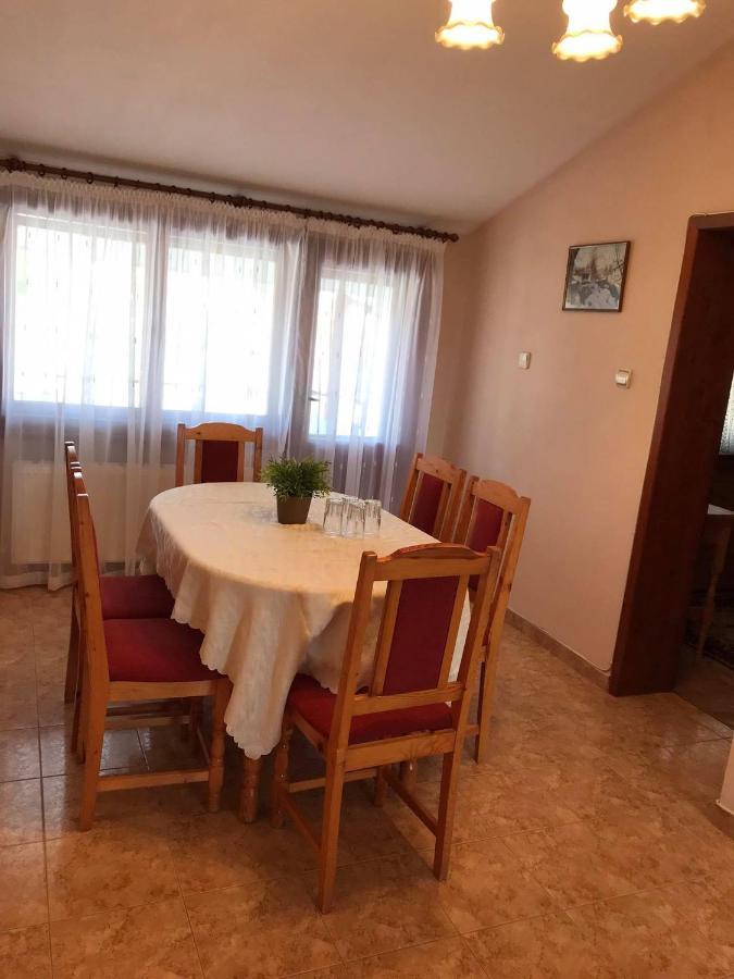 Къща за гости Загорски Hotel Калофер Екстериор снимка