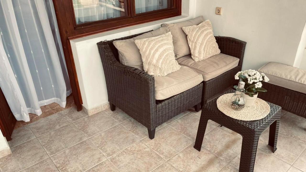 Къща за гости Загорски Hotel Калофер Екстериор снимка